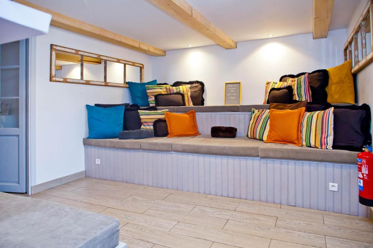 Oasis Hostel Αντίμπ Εξωτερικό φωτογραφία